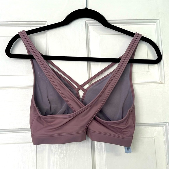 Victoria’s Secret Sport Blush Rose Bra - Picture 2 of 5